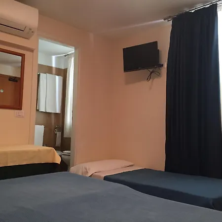 加拿大酒店 2* 威尼斯