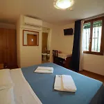 Hotel Canada