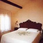 Hotel Canada 2*