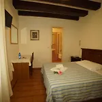 Hotel Canada