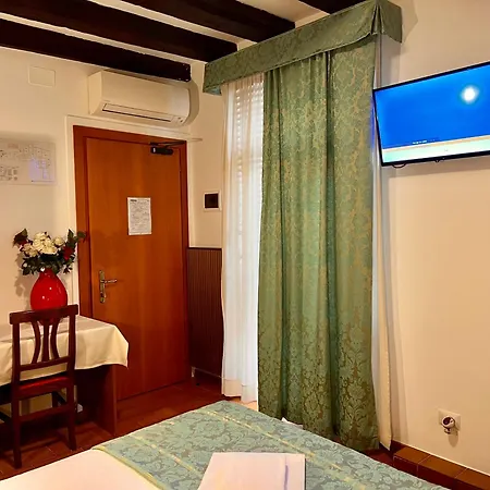 酒店 加拿大酒店 威尼斯