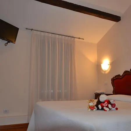 加拿大酒店 酒店 2*